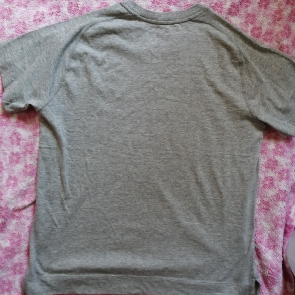 Everlane Easy Raglan Tee - Picture 5 of 7